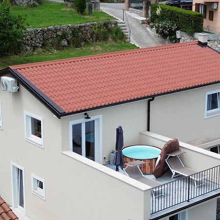 Apartman Zgodic Tulisevica Exterior photo